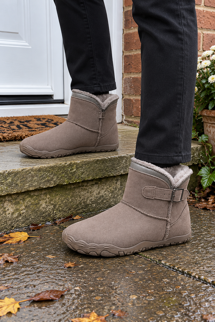 Women Love the Snug Boot