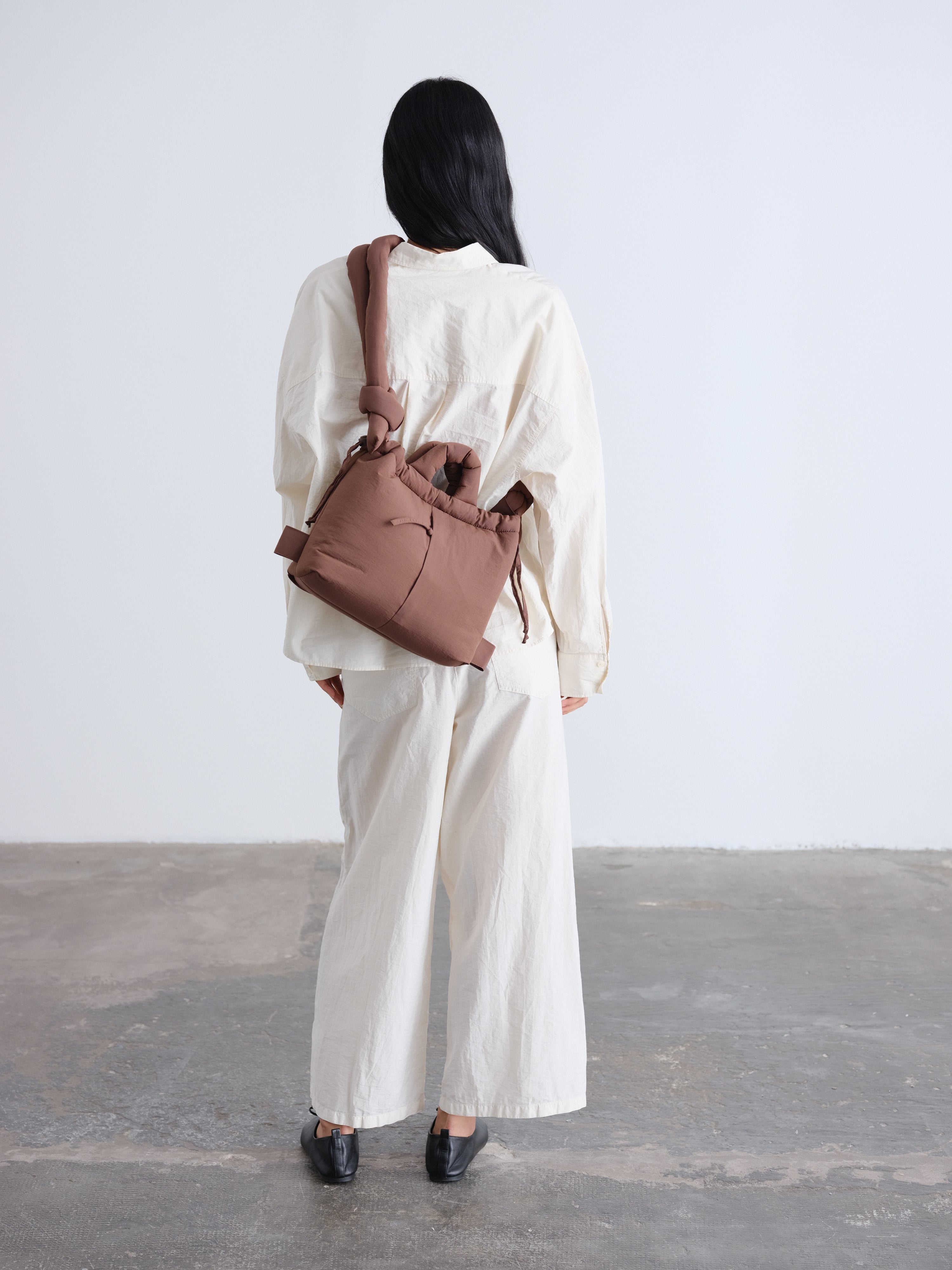 Velrenne padded shoulder bag