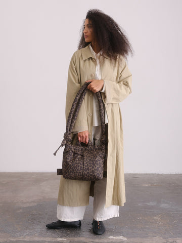 Velrenne padded shoulder bag