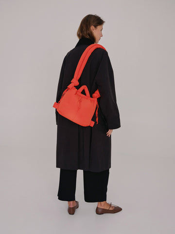 Velrenne padded shoulder bag