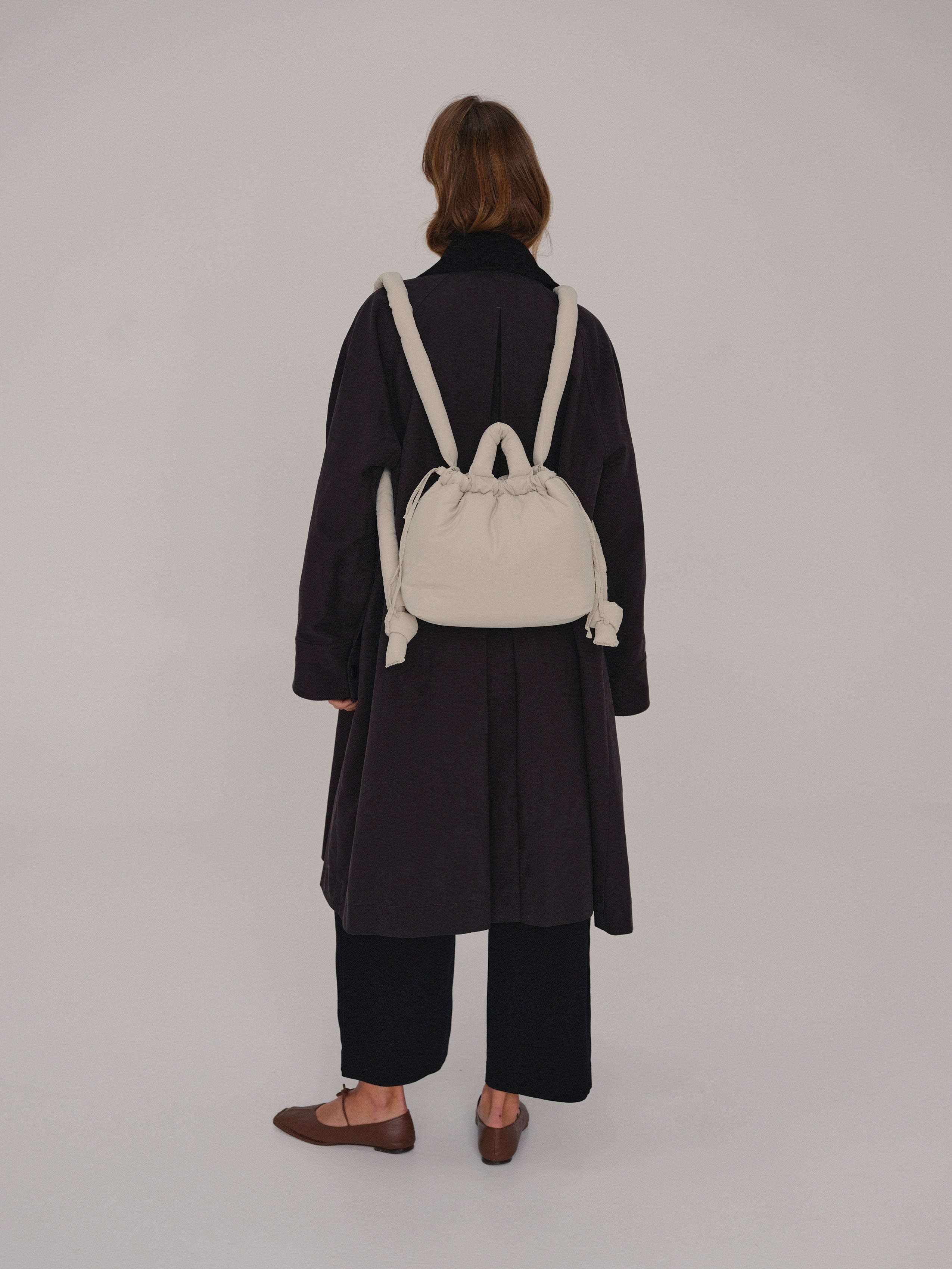 Velrenne padded shoulder bag