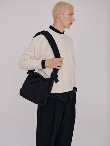 Velrenne padded shoulder bag