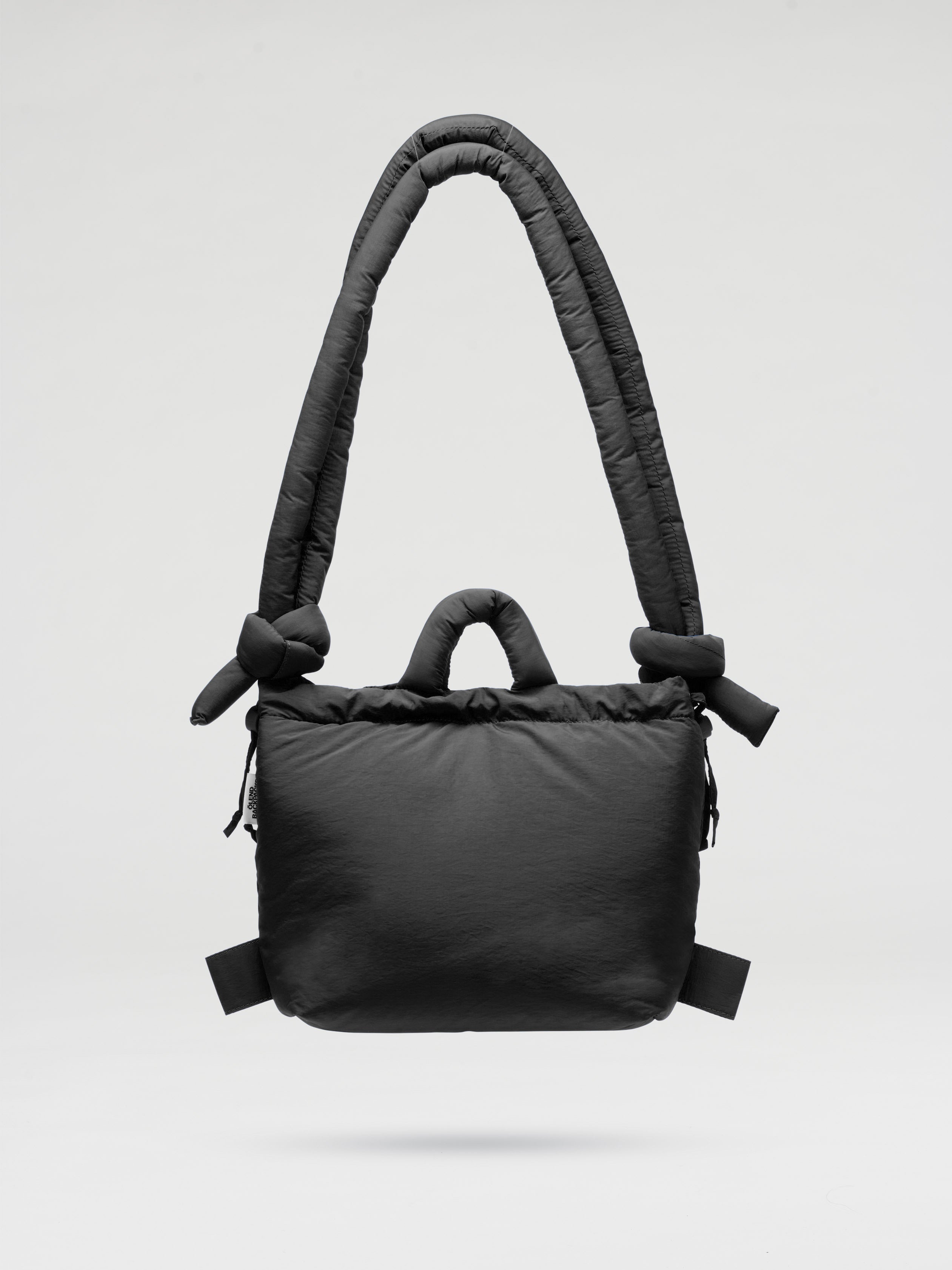 Velrenne padded shoulder bag