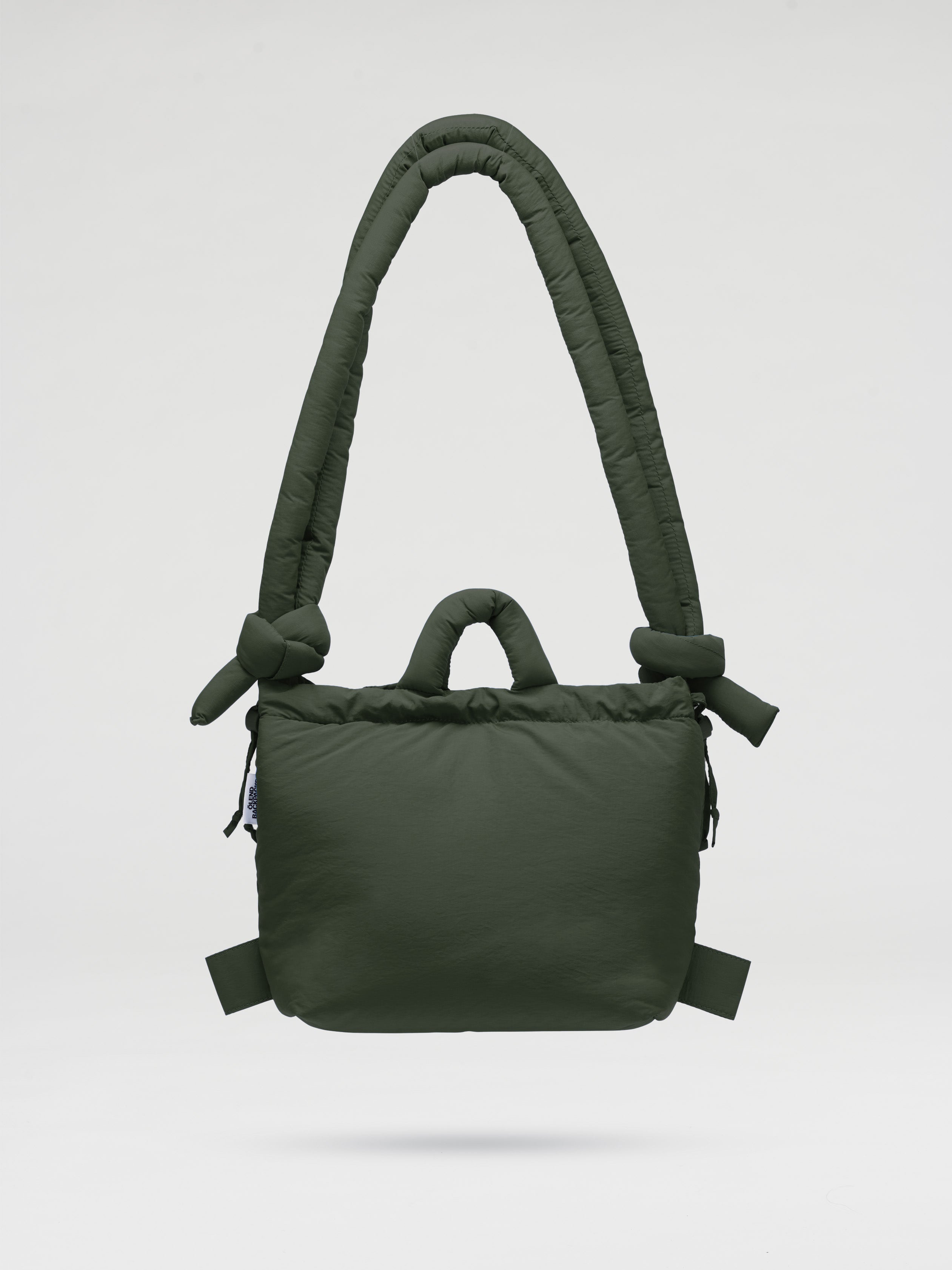Velrenne padded shoulder bag