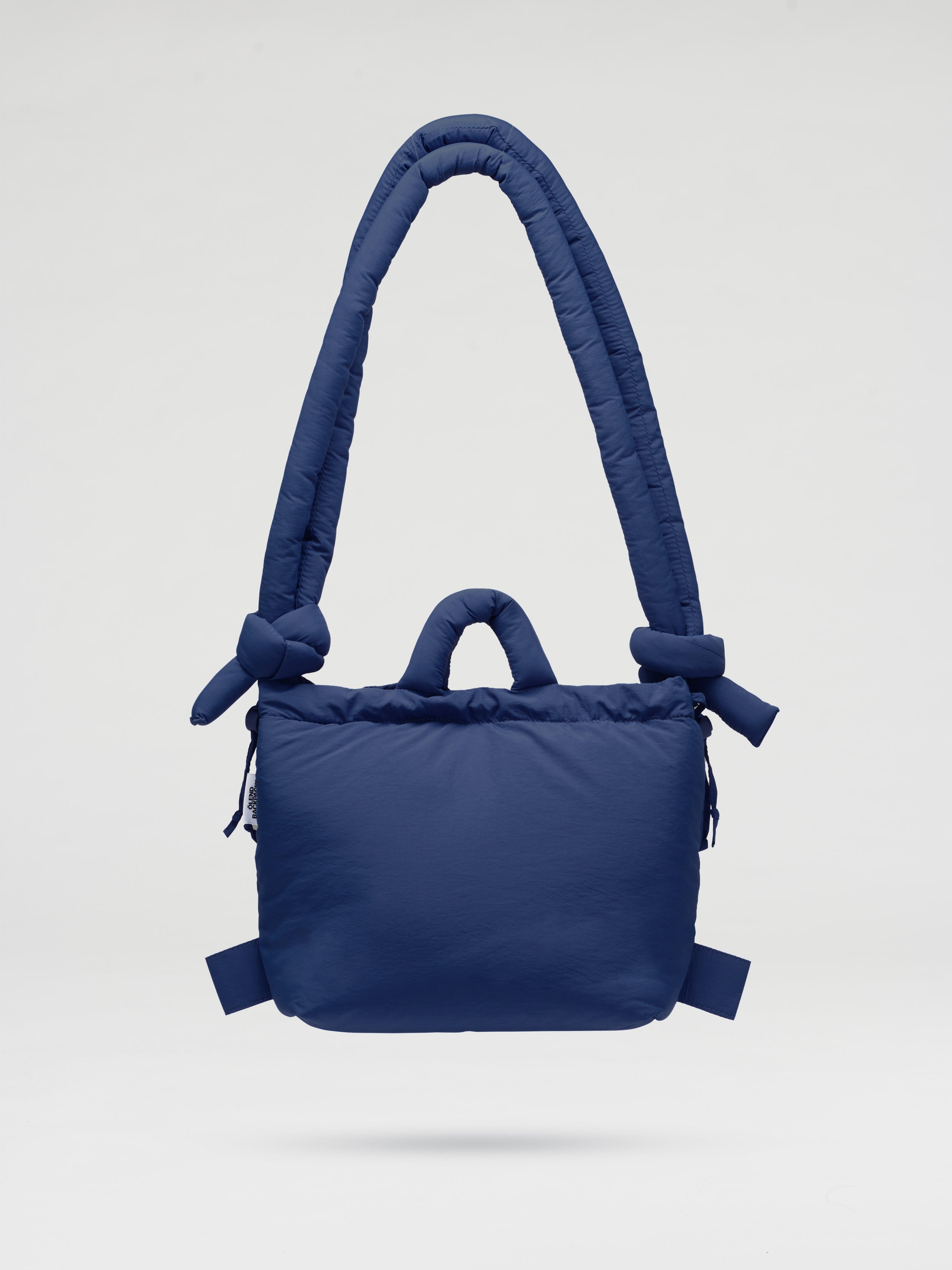 Velrenne padded shoulder bag