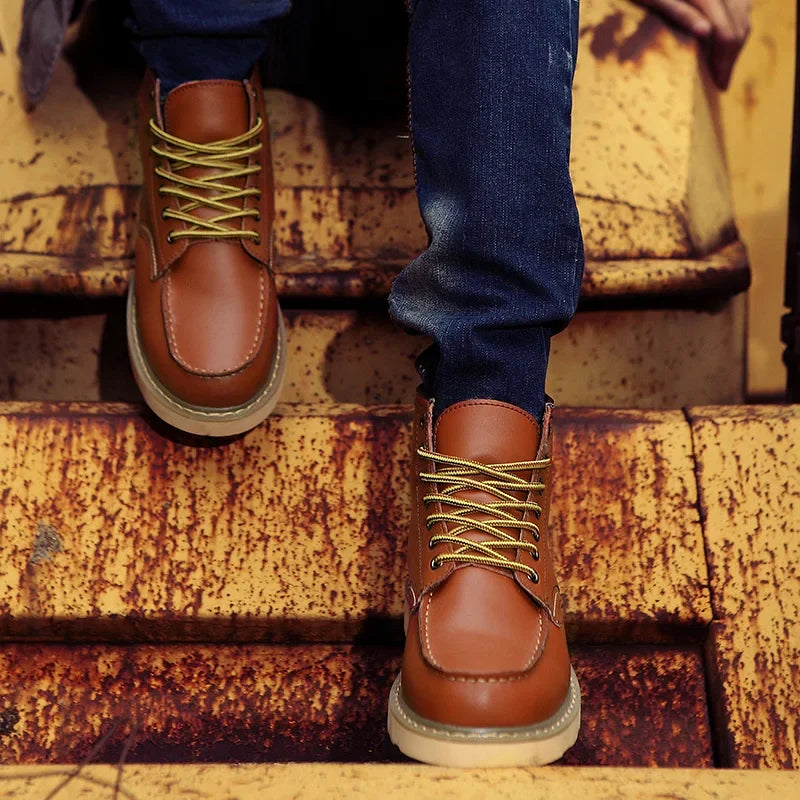 The Velrenne™ Harrison Fleece-Lined Retro Boots