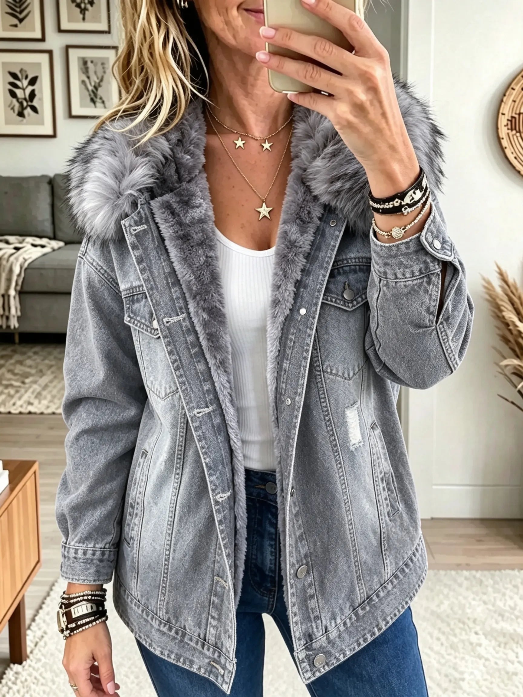 Velrenne faux-fur collar denim jacket