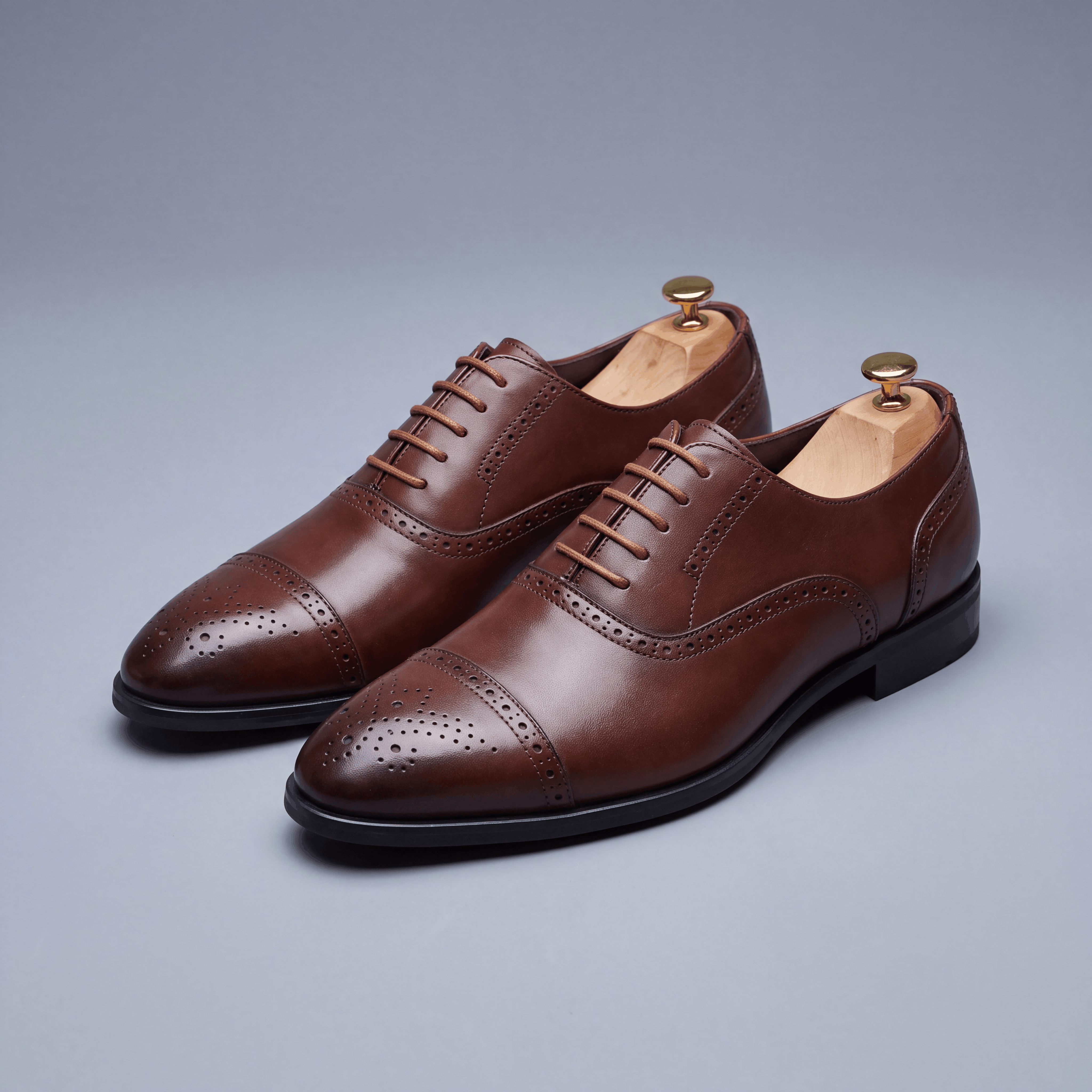 The Velrenne™ Oxford Cap-Toe Brogues